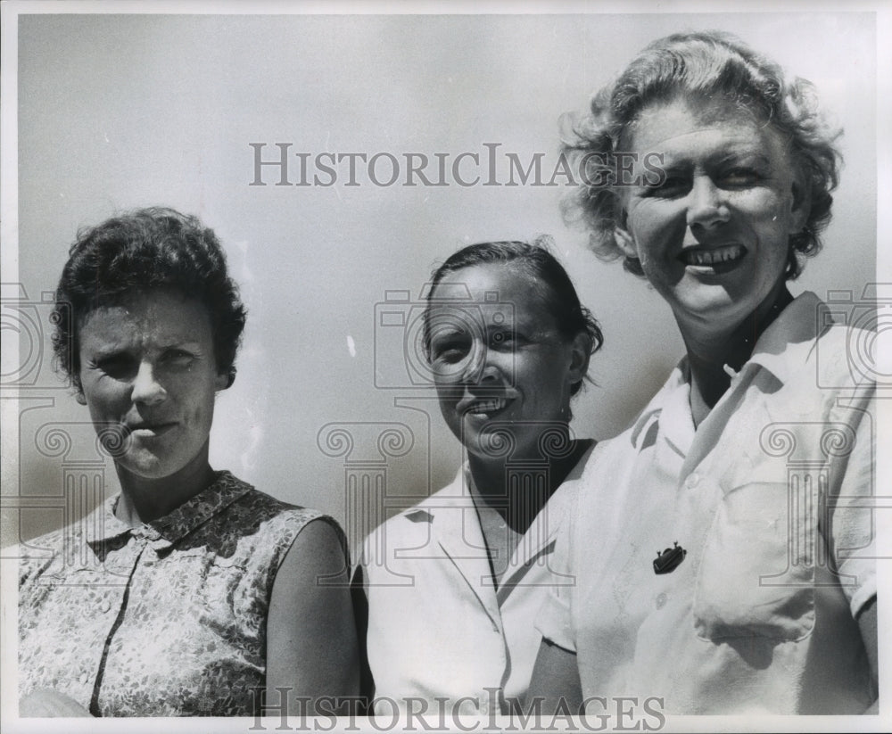 1960 Mrs. John Clauder, Metropolitan Women&#39;s Golf Champion-Historic Images