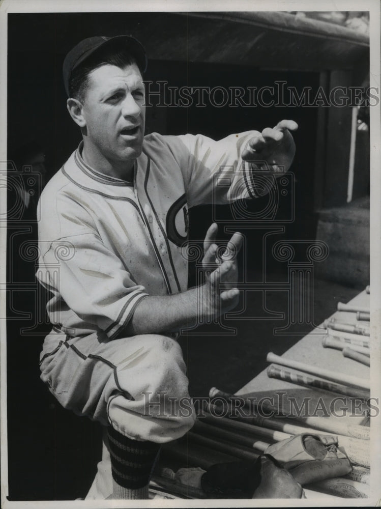 1937 Press Photo Charley Grimm in Cubs uniform - mjt09977- Historic Images
