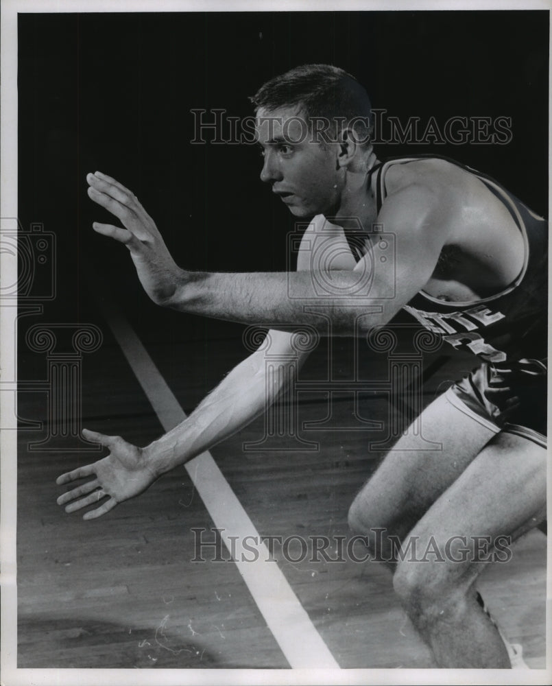 1962 Press Photo Ron Glaser, guard on Marquette University basketball team.- Historic Images