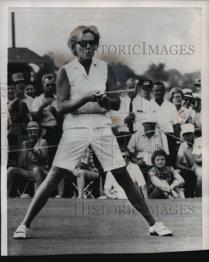 1964 Press Photo Golfer Ruth Jessen in action at the Dallas Open - mjt11938- Historic Images