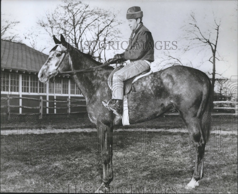 1970 Press Photo Sportsman David Sandeman on horse racing's Double Splash- Historic Images