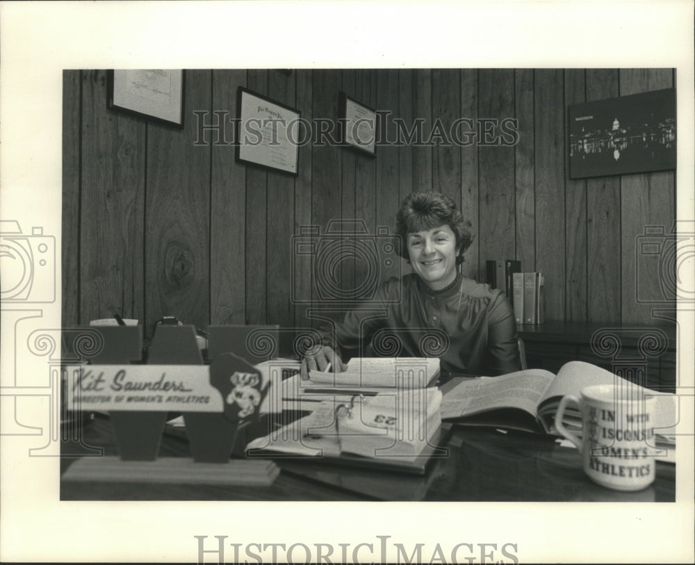 1984 Press Photo Kit Saunders a charter member of UW Women&#39;s Sports Hall of Fame- Historic Images