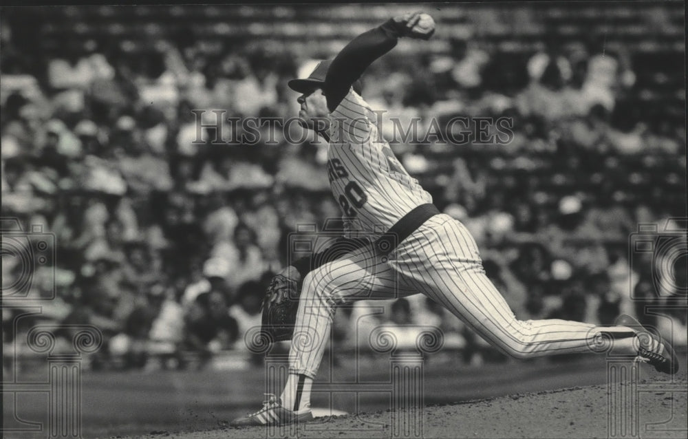 1986 Press Photo Milwaukee Brewers baseball rookie Juan Nieves fires up a pitch- Historic Images