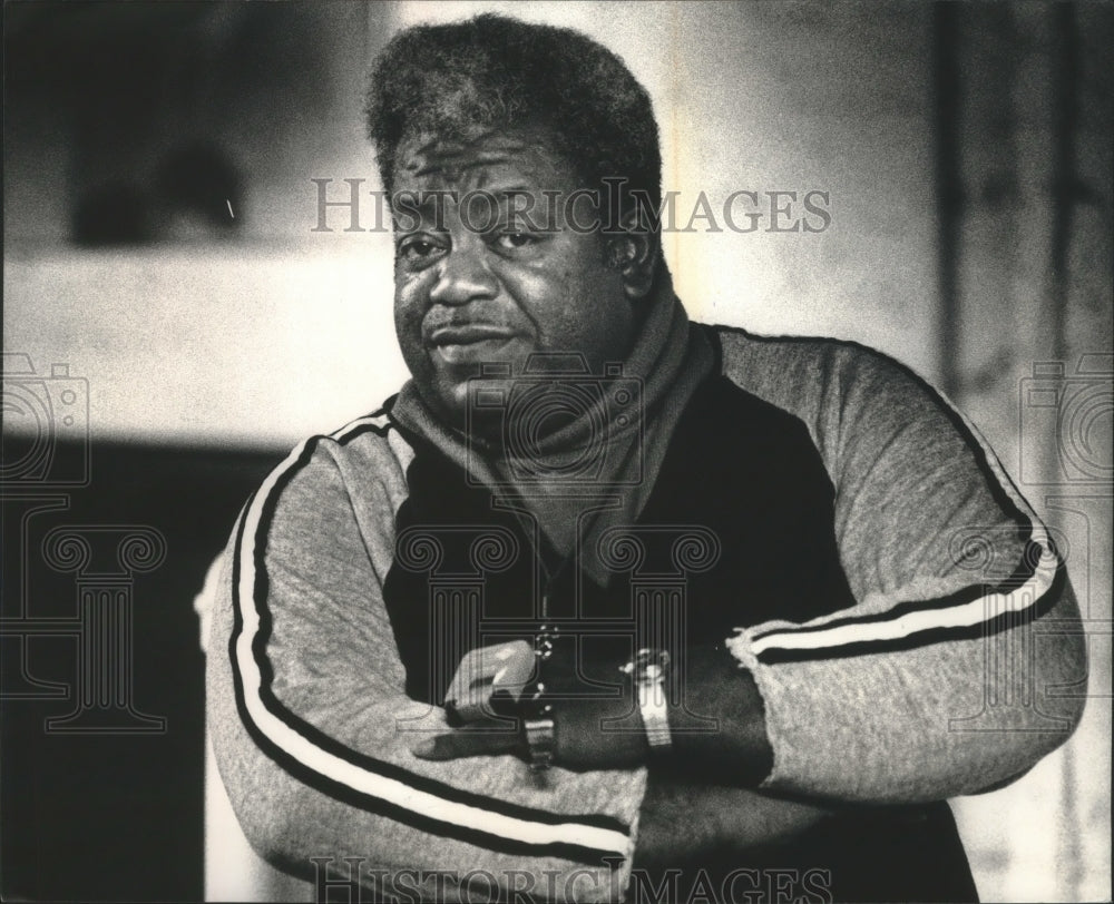 1989 Press Photo Boxing Al Moreland works with kids. - mjt13517 - Historic Images