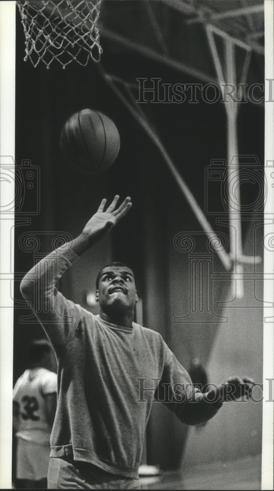 1983 Press Photo Marquette University basketball player Lloyd Moore - mjt13998 - Historic Images
