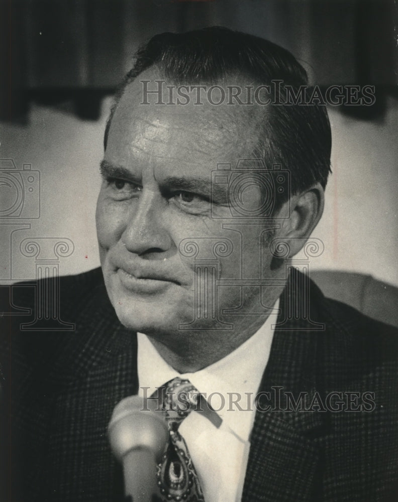 1971 Milwaukee Brewers General Manager Jim Wilson - Historic Images