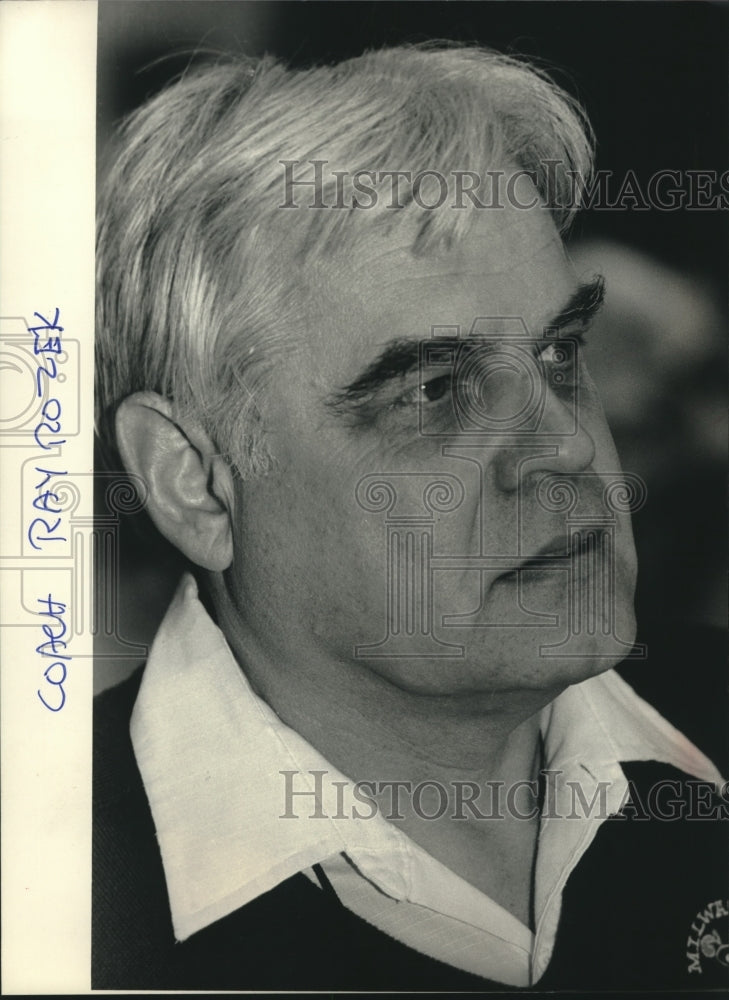 1990 Press Photo Madison High School basketball Ray Rozek - mjt15294 - Historic Images