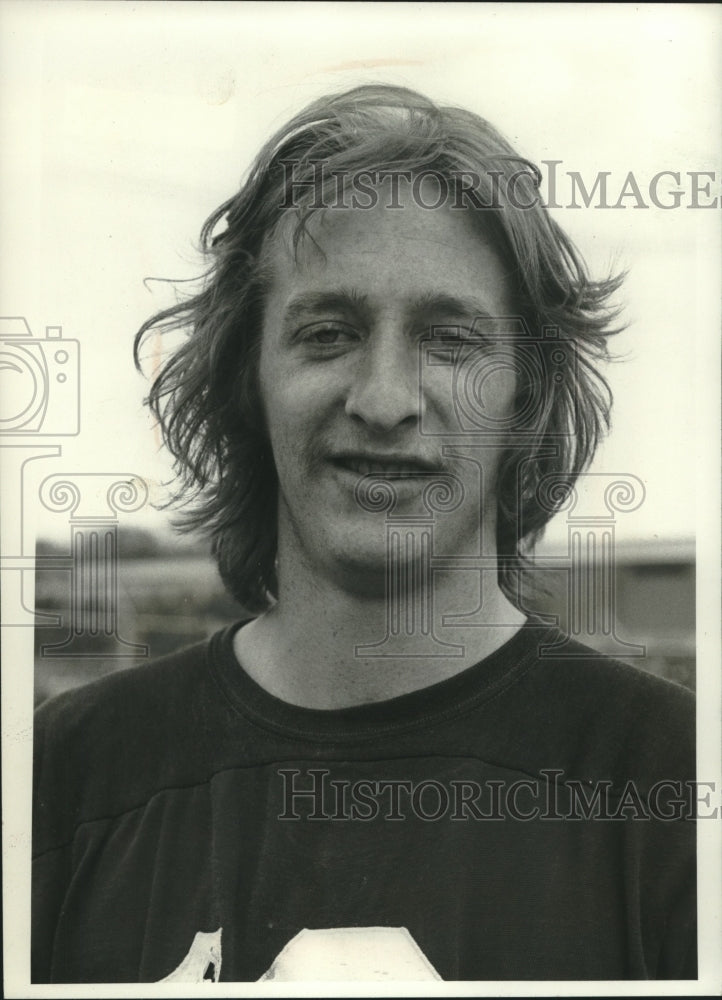 1978 Press Photo Glen Schmeling, University of Wisconsin , La Crosse, track. - Historic Images