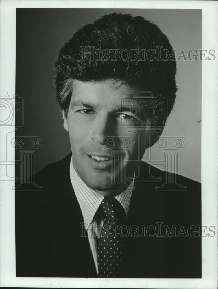 1984 Press Photo ABC network producer of summer Olympics Jeff Ruhe - m ...