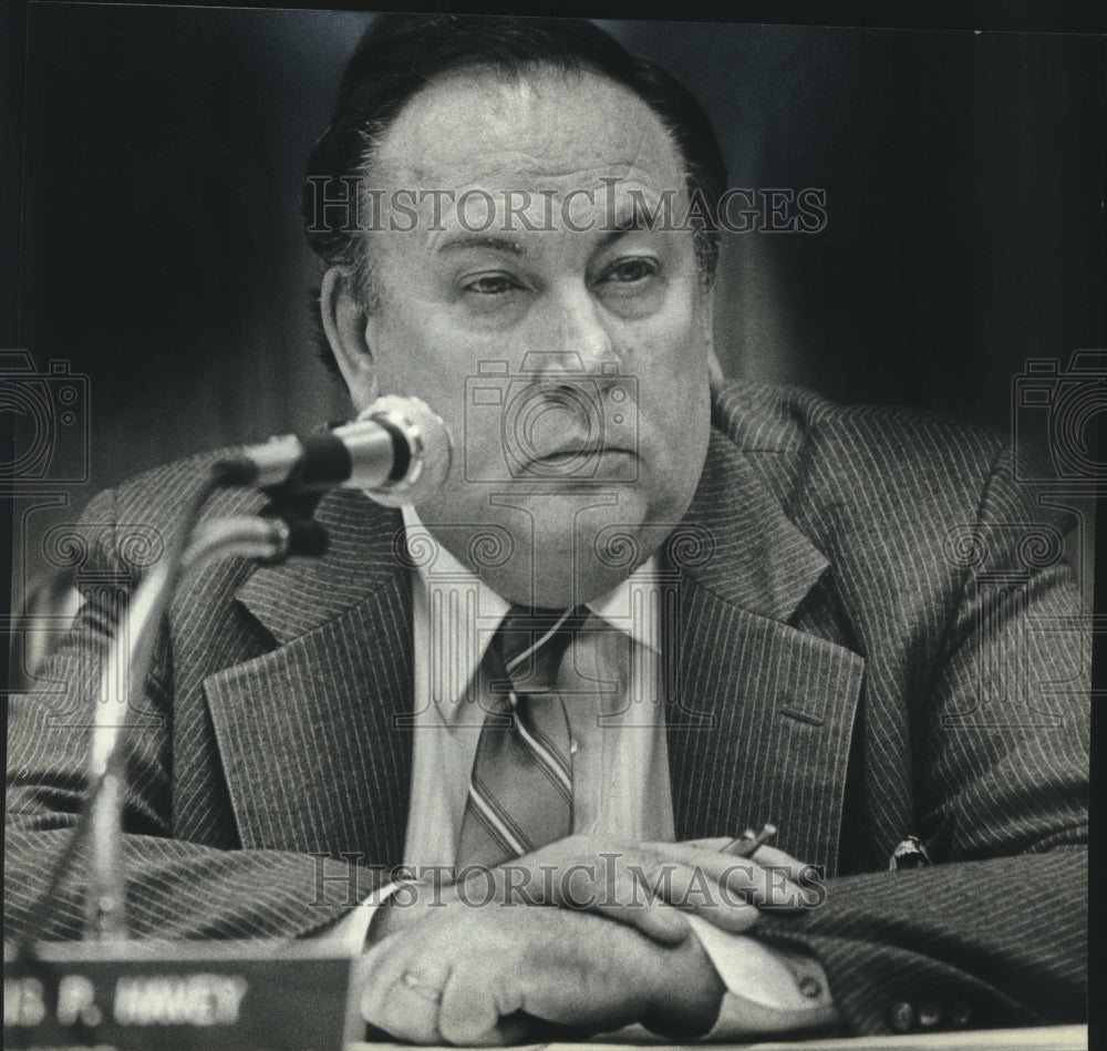 1983 Press Photo Francis P. Havey, Mayor of Greenfield, at the microphone.- Historic Images