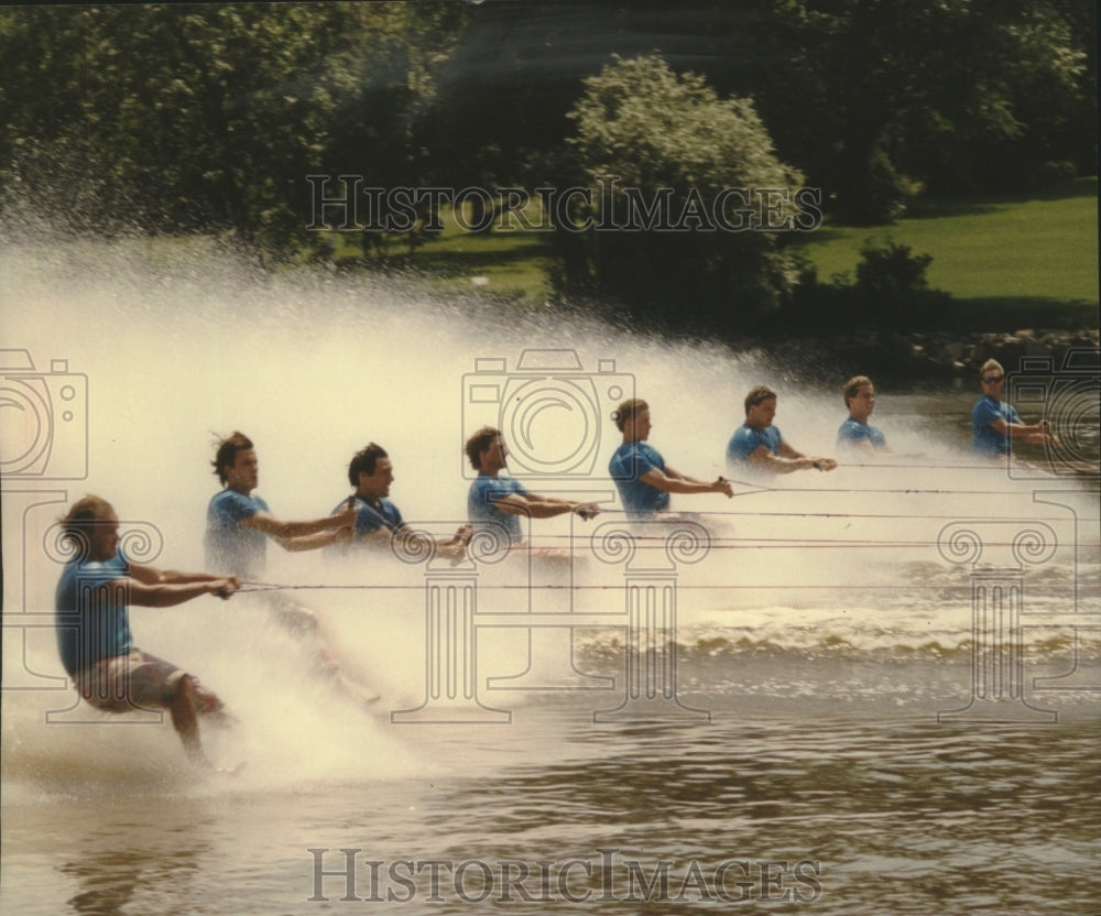 1990 Press Photo Badgerland Water Ski Show Team members perform in Waukesha- Historic Images