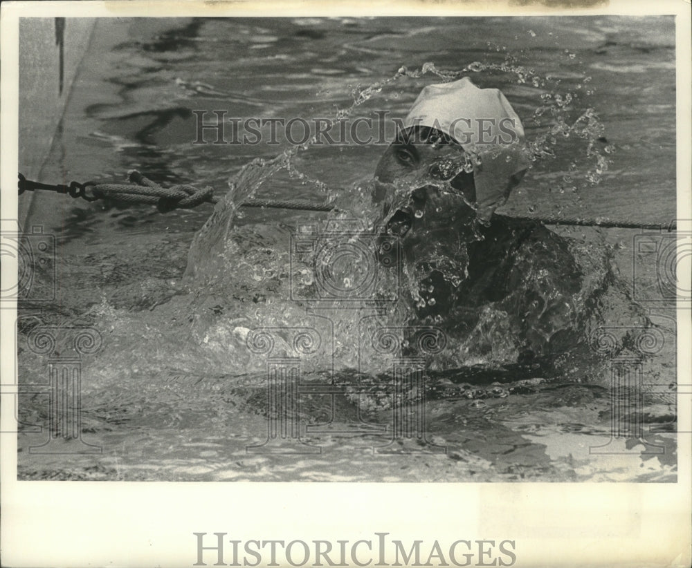 Press Photo A swimmer in action - mjt16365 - Historic Images