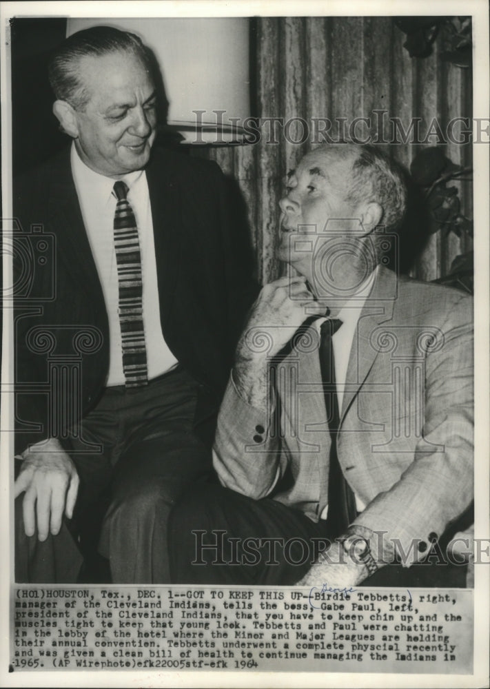 1964 Press Photo George (Birdie) Tebbetts and Gabe Paul of the Cleveland Indians - Historic Images