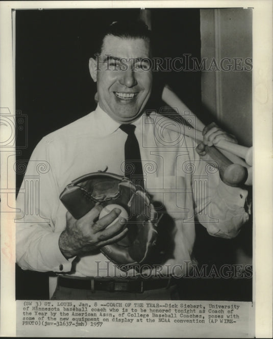 1957 Press Photo University of Minnesota coach Dick Siebert, NCAA convention - Historic Images