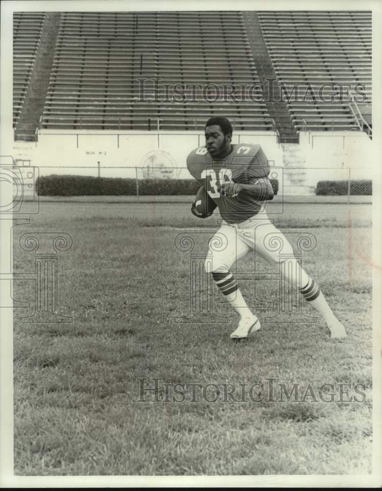 1977 Florida A & M Fullback Mike Thomas During Football Practice - Historic Images