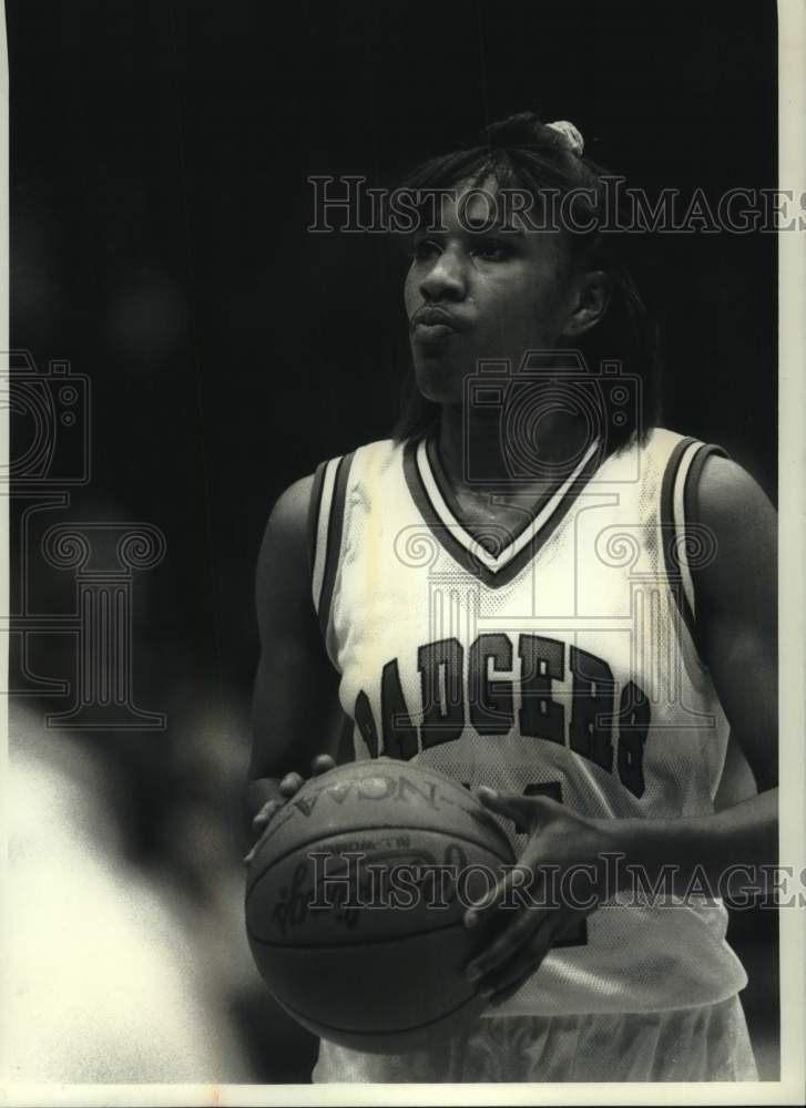 1992 Robin Threat, University of Wisconsin Badger's Basketball - Historic Images