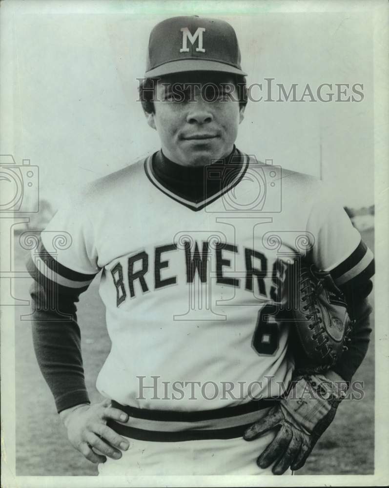 1973 Milwaukee Brewers baseball player Ellie Rodriguez - Historic Images