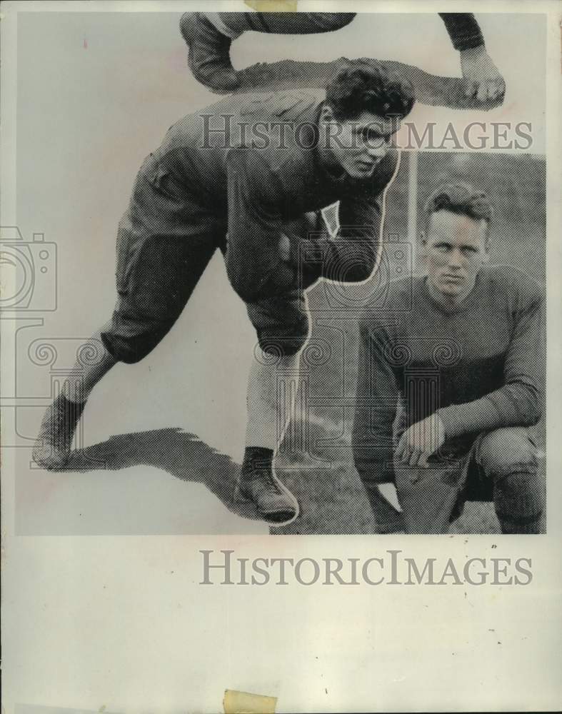 1969 Ex-Marquette football's Gene Ronzani signs with Chicago Bears - Historic Images