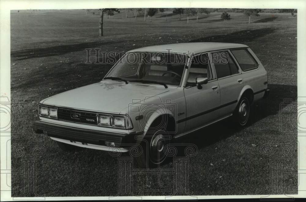 1979 Press Photo 1979 Toyota Corona station wagon, Japan. - mjt19682- Historic Images