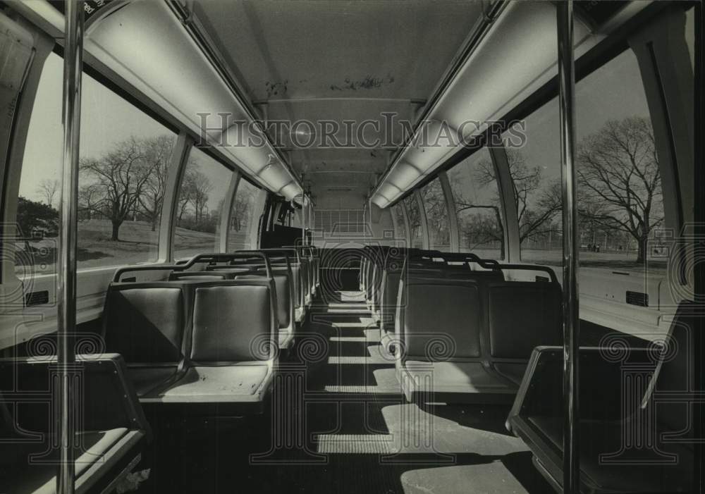 1980 Press Photo Interior view of Transit System&#39;s new buses with large windows. - Historic Images