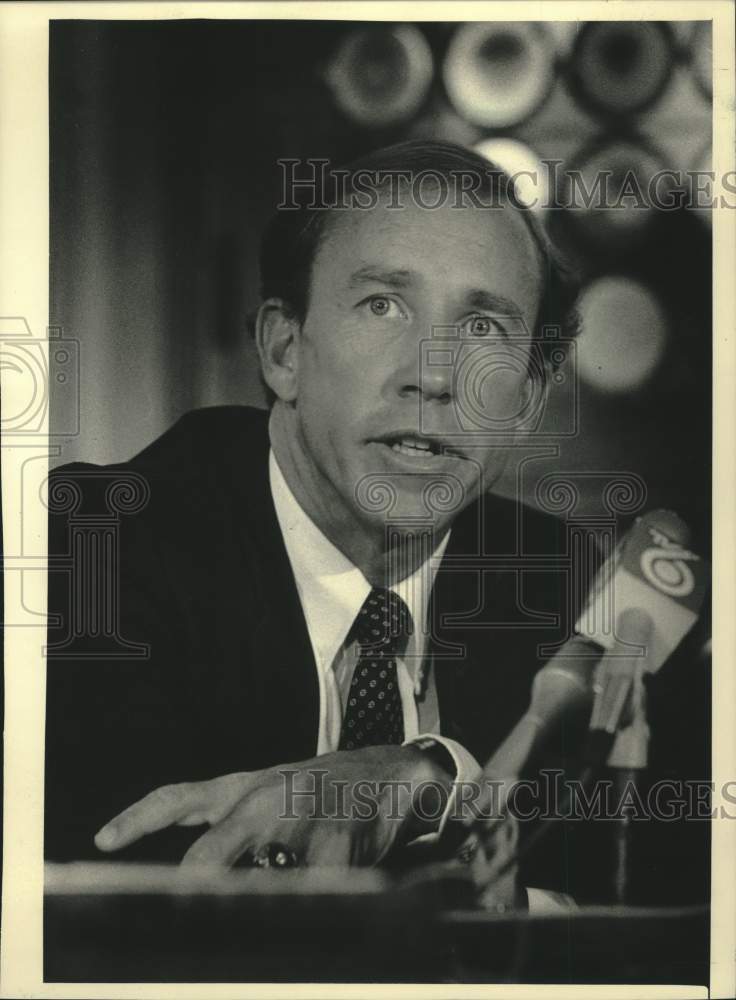 1986 Press Photo Milwaukee Brewers baseball manager Tom Trebelhorn. - mjt20275- Historic Images