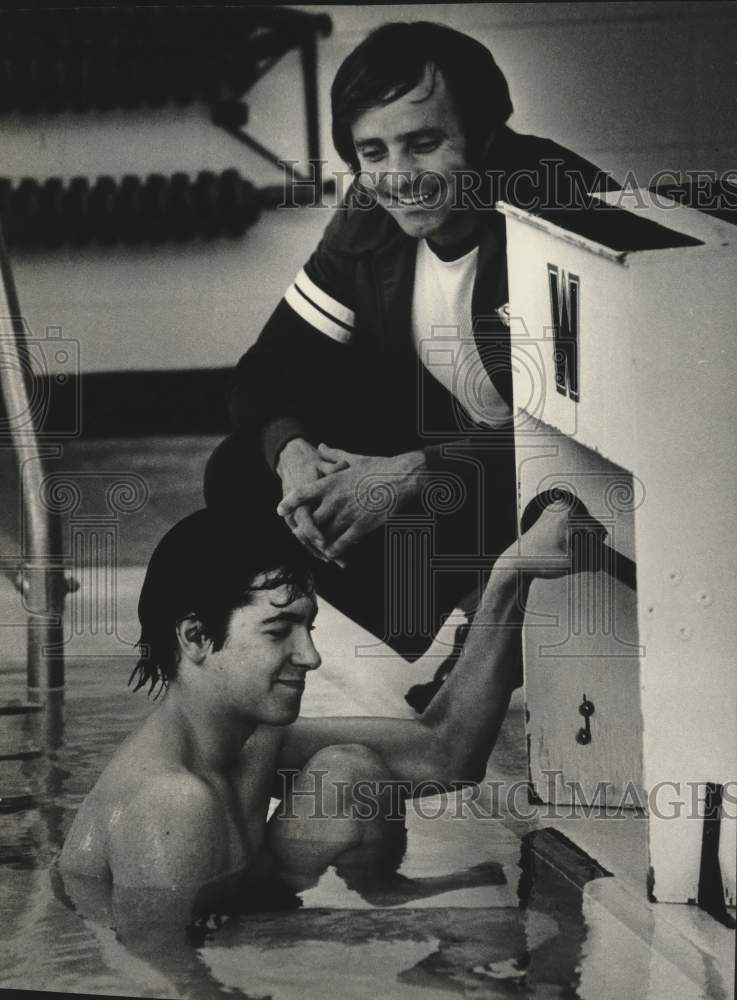 1979 Press Photo Dean Winger and John Sonka, School for Wisc. Handicapped - Historic Images