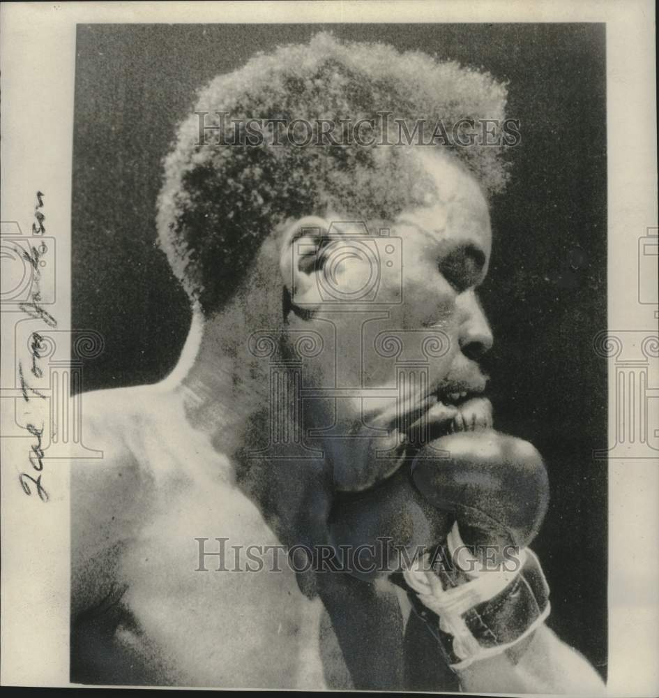 1956 Tommy Jackson Catches Hit At Madison Square Garden Fight - Historic Images