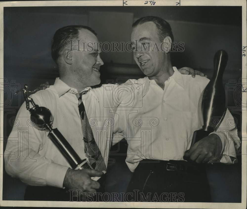 1944 Billy Sixty defeats John Sepenski in championship bowling match - Historic Images