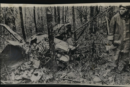 1981 Press Photo Plane Crash, Duluth, Mn, Killed Four Men of Janesville, WI - Historic Images