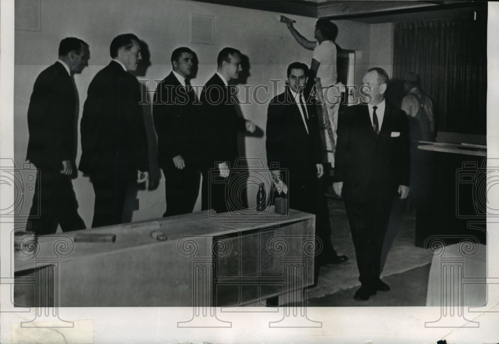 1961 Several Atlanta Braves officials in new offices in Atlanta - Historic Images