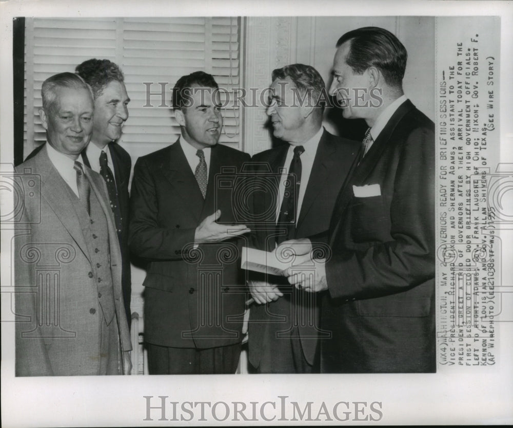 1955 Press Photo VP Nixon meets to brief Governors, Washington DC - mjw00411 - Historic Images