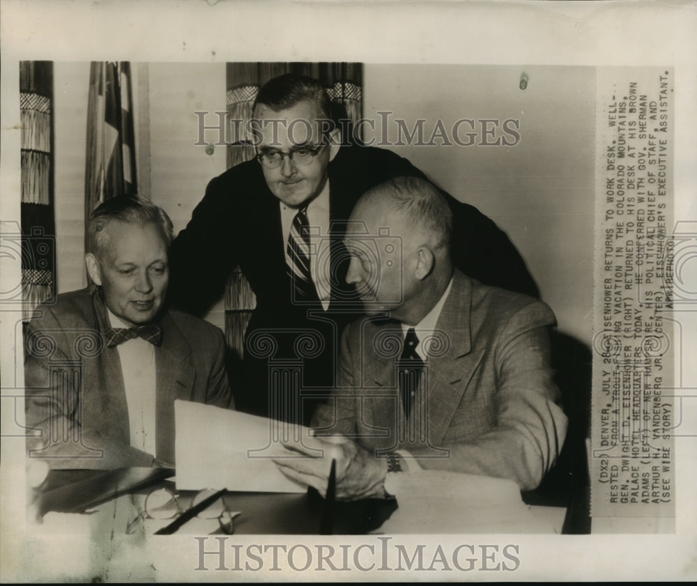 1952 Press Photo Dwight Eisenhower and staff in Denver Headquarters - mjw00415 - Historic Images