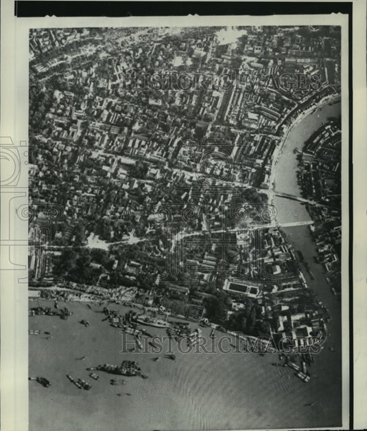 1967 Press Photo Haiphong harbor after US Warplanes Bombing, Haiphong N. Vietnam - Historic Images