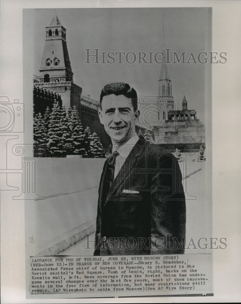 1964 Henry S. Bradsher, Associated Press Chief, Red Square, Moscow - Historic Images