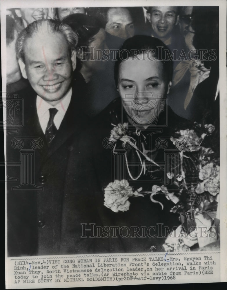 1968 Press Photo .Nguyen Thi Binh and Xuan Thuy of Vietnam at Paris peace talks - Historic Images