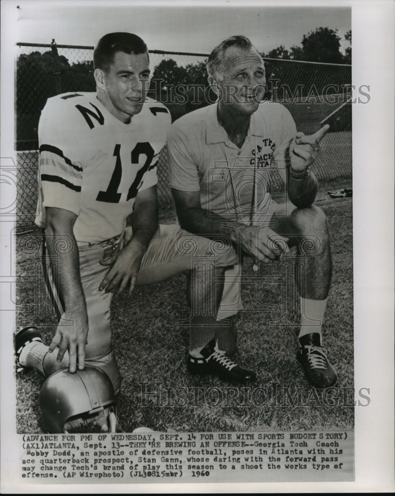 1960 Press Photo Georgia Tech Bobby Dodd with new quarterback Stan Gann- Historic Images
