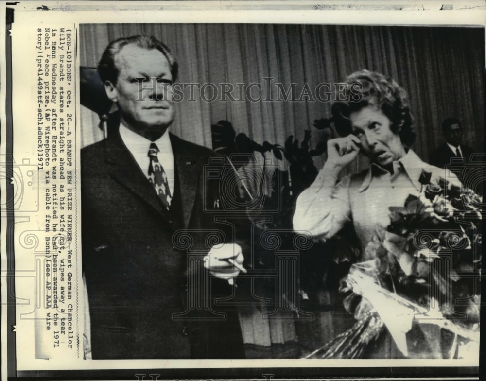 1971 Press Photo West German Chancellor Willy Brandt awarded Nobel Peace Prize - Historic Images