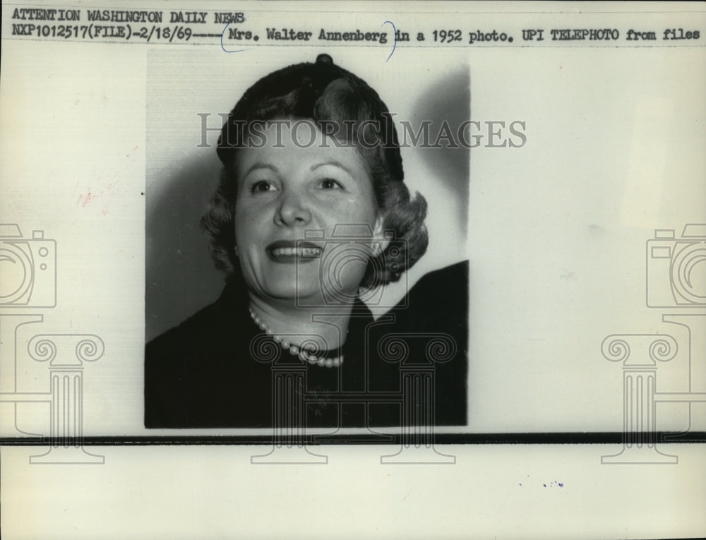 1952 Press Photo Mrs. Walter Annenberg - mjw01415 - Historic Images