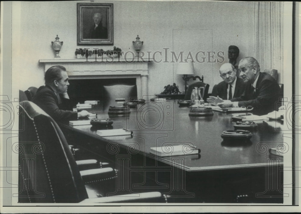 1968 Press Photo Former Gov George Wallace with President Johnson and Dean Rusk - Historic Images