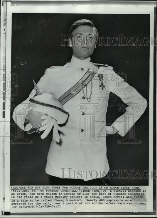 1971 Press Photo Simon Ward chosen in London to Act as Winston Churchill - Historic Images