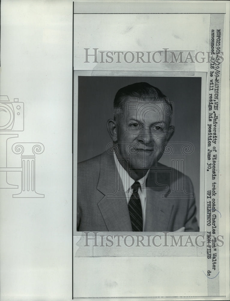 1969 Press Photo University of Wisconsin track coach Charles &quot;Rut&quot; Walter - Historic Images