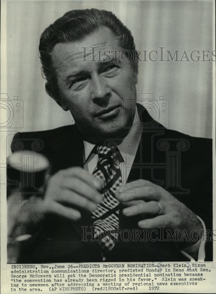 1972 Press Photo White House press secretary Herb Klein talks at meeting in Reno - Historic Images