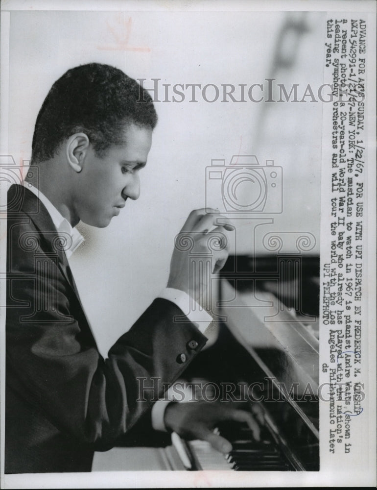 1967 Press Photo Pianist Andre Watts to tour with L.A. Philharmonic Orchestra - Historic Images