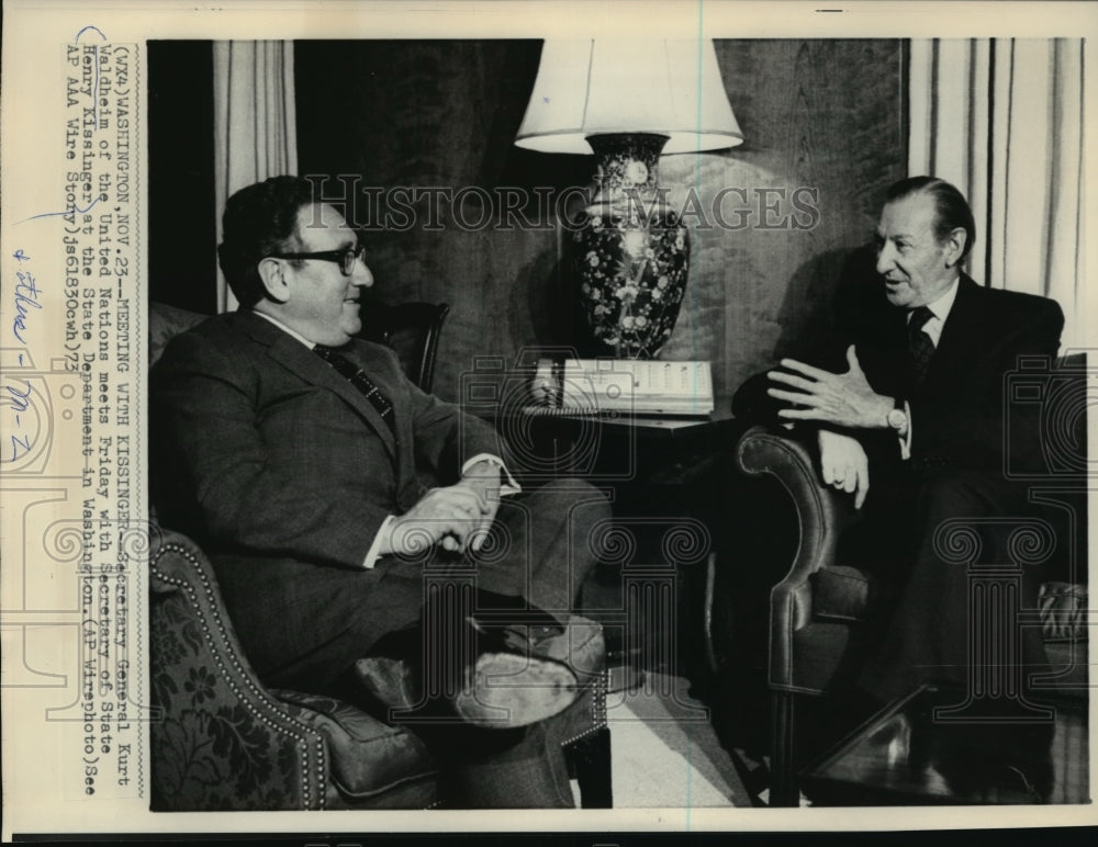 1973 Press Photo U.N. Sec. Gen. Kurt Waldheim meets Sec of State Henry Kissinger- Historic Images