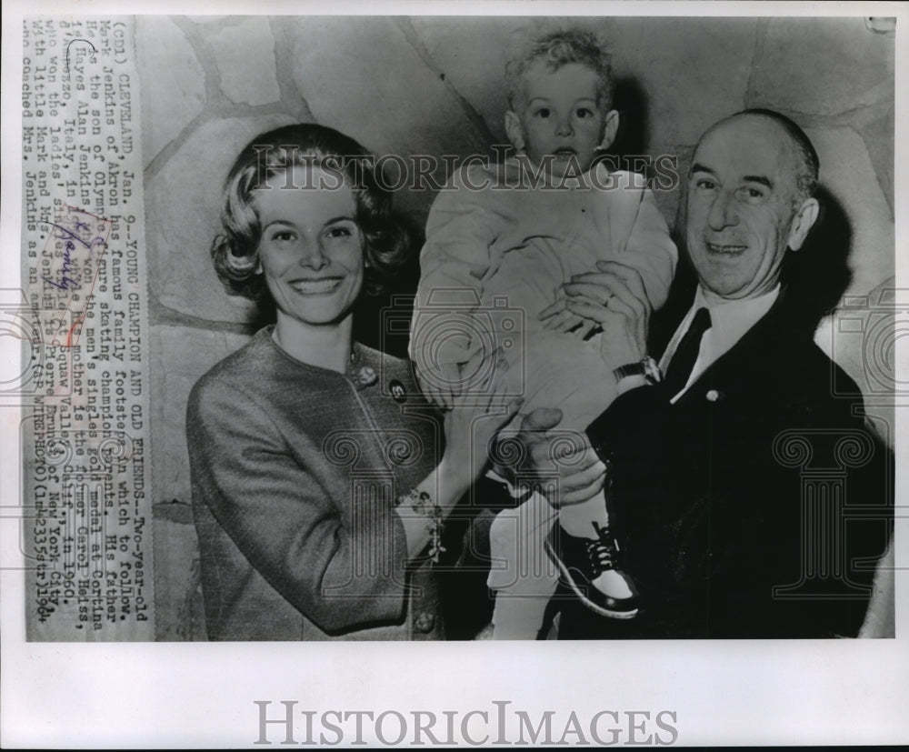 1964 Press Photo Olympian Carol Heiss Jenkins, son Mark and friend Pierre Bruner - Historic Images