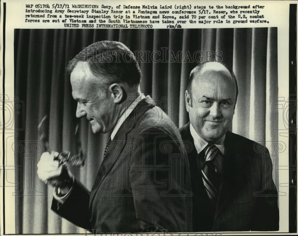 1971 Press Photo Washington-Top officials hold news conference on Vietnam war. - Historic Images