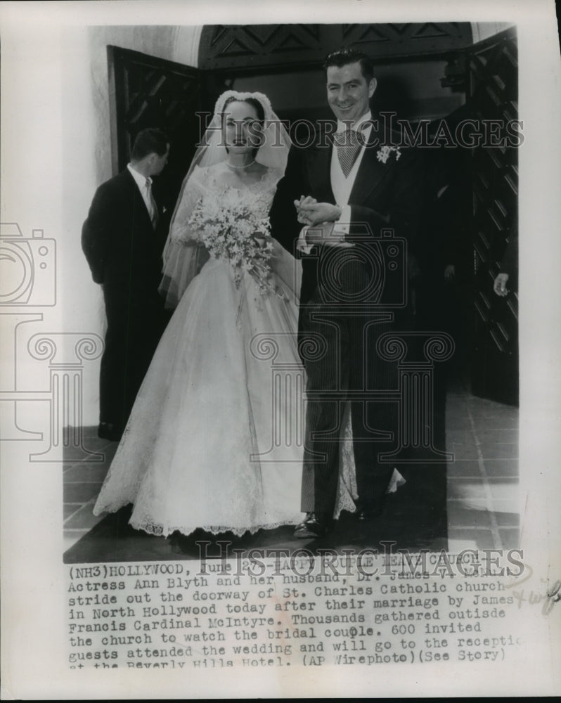 1953 Ann Blyth and James V. McNulty at their wedding, Hollywood - Historic Images