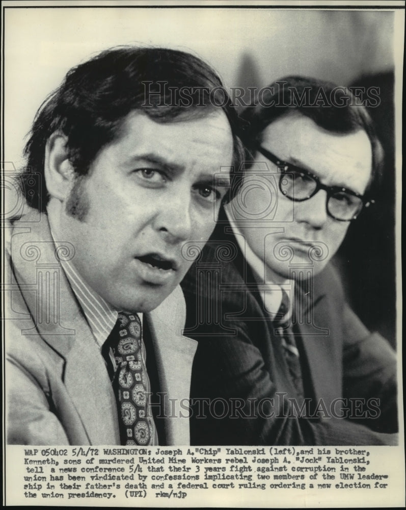 1972 Press Photo Joseph and Kenneth Yablonski at Washington news conference - Historic Images