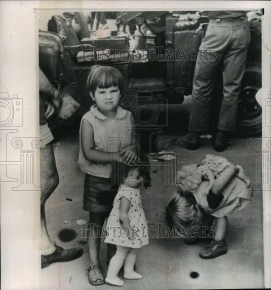 1965 girls play with dolls at Bunia, Congo refugee camp - Historic Images