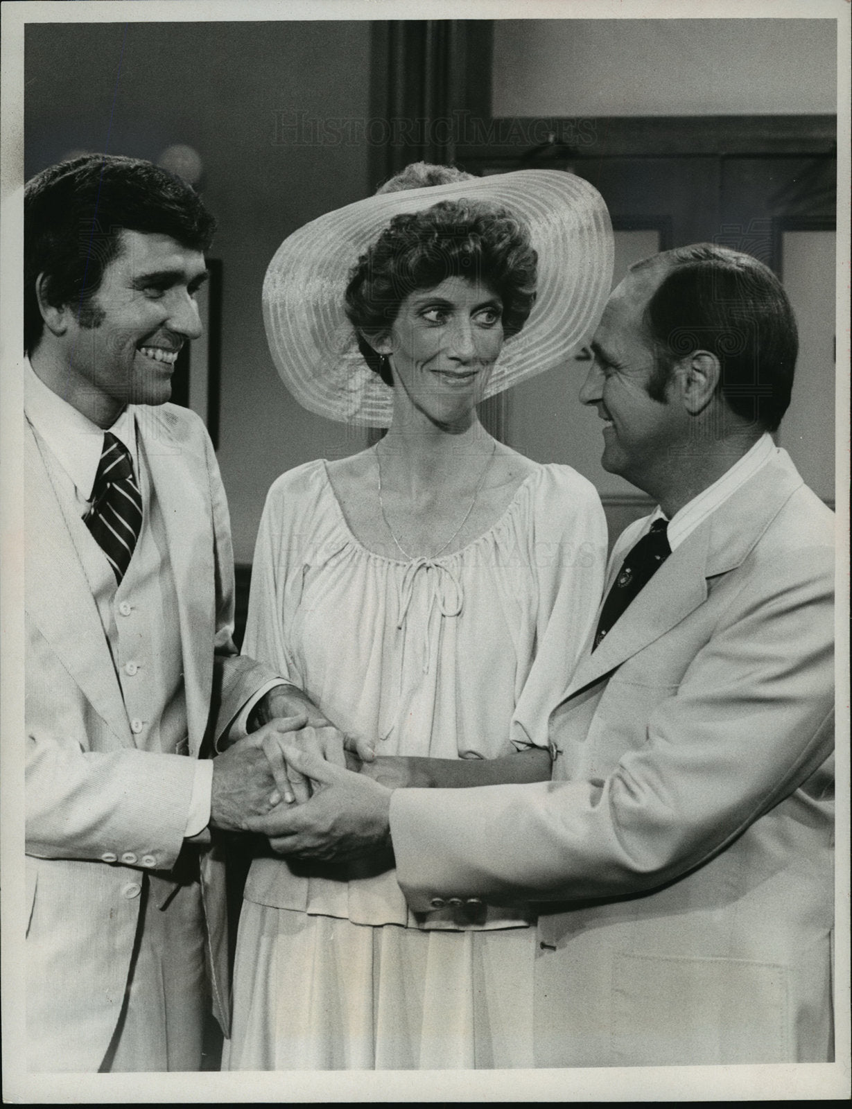 1975 Press Photo Marcia Wallace & Will Mackenzie in The Bob Newhart Show- Historic Images